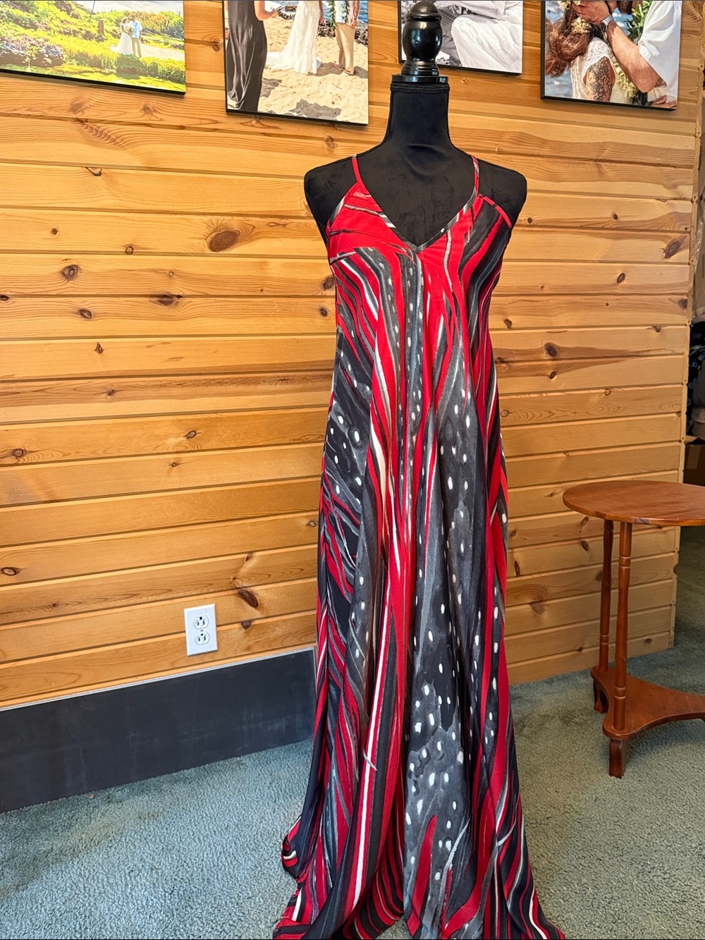Sleeveless Red and Black Printed Maxi Dress with V-Neck